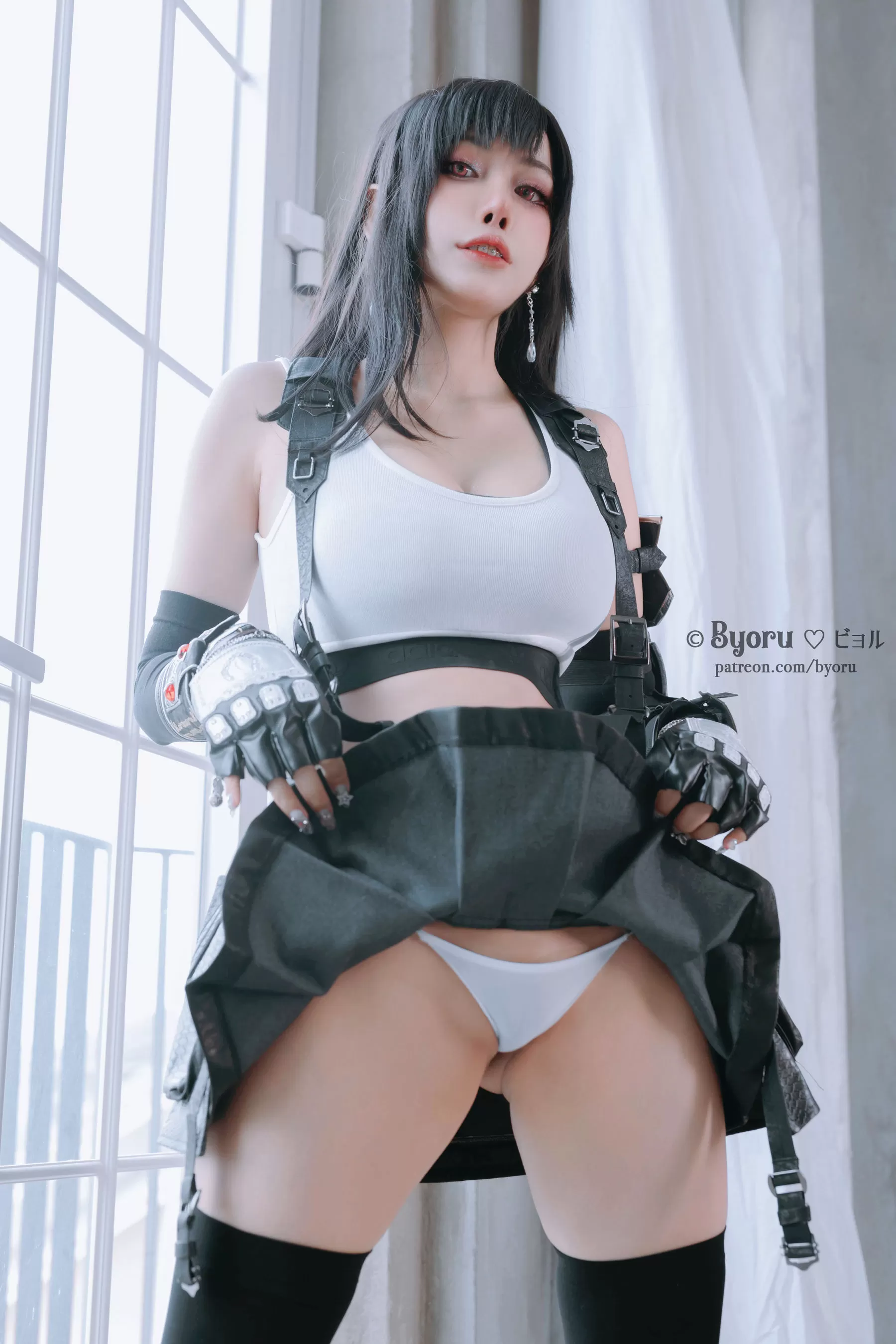 [福利COS] 日本性感萝莉Byoru – Tifa Vol.612298 90P-2B4P写真馆