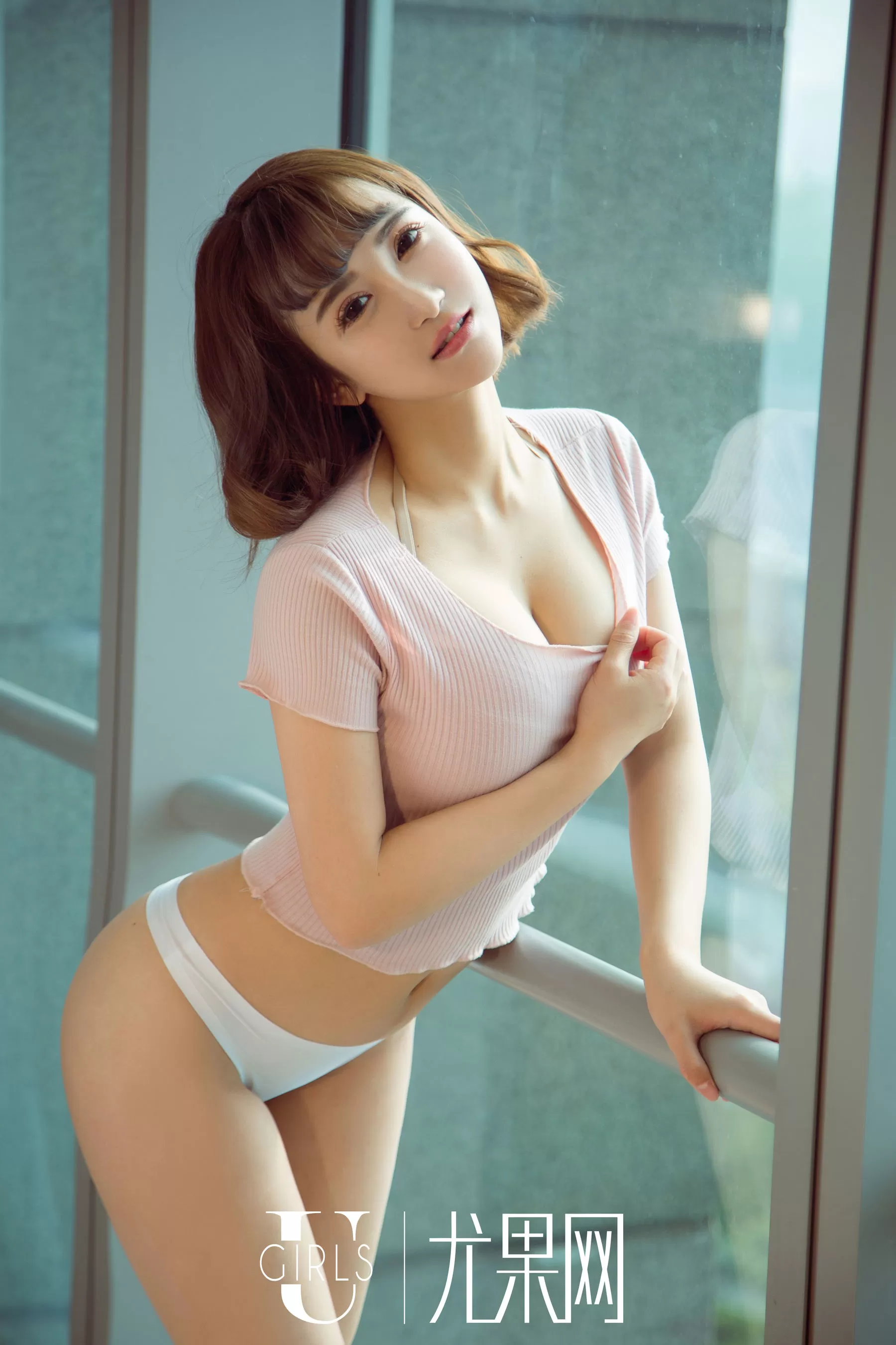 李焱《纯白的梦里花》 [尤果网Ugirls] U361 Vol.267800-3