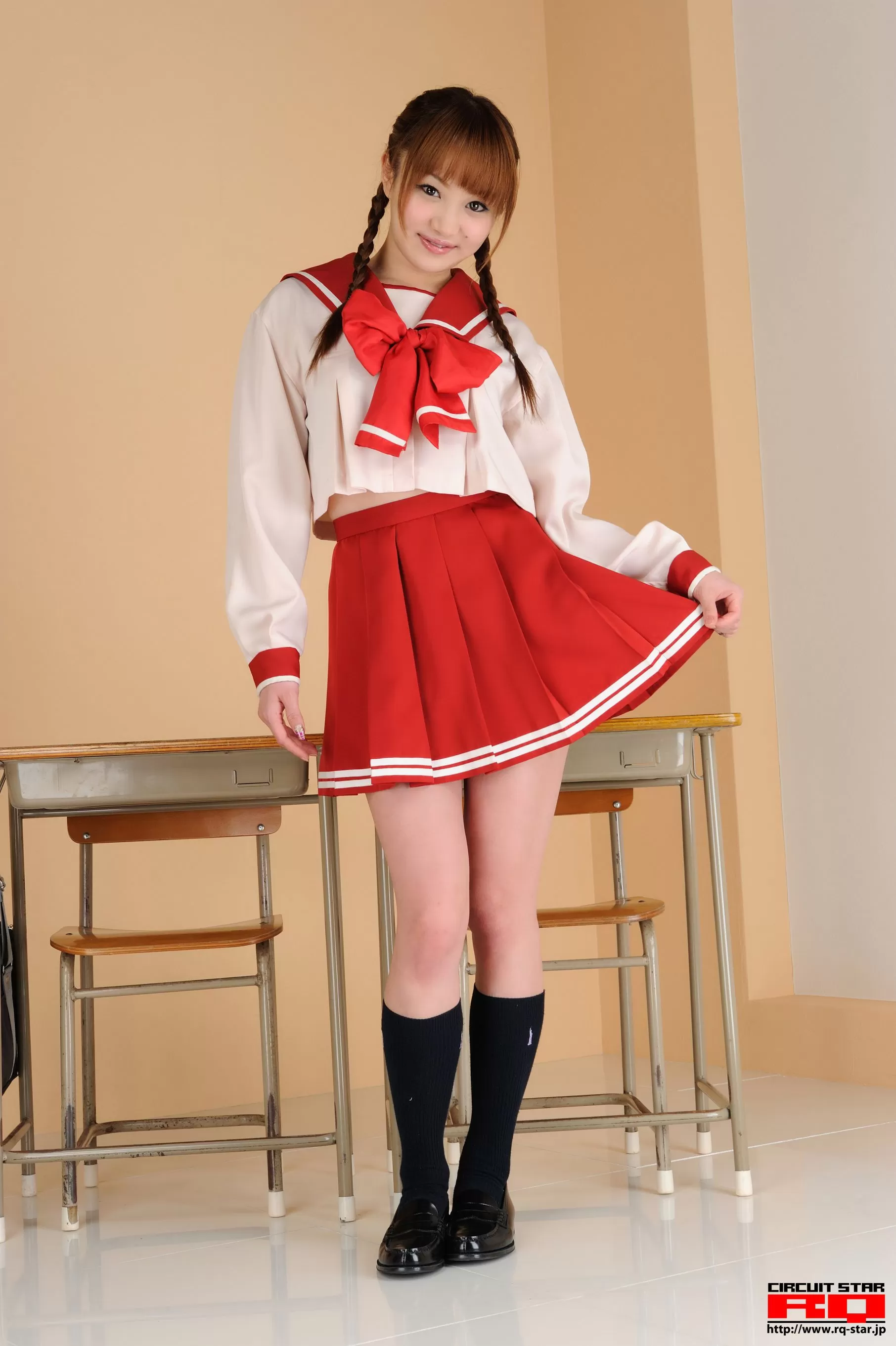 [RQ-STAR] 葵由里佳 Sailor Style 水手服系列 写真集 Vol.845498-2